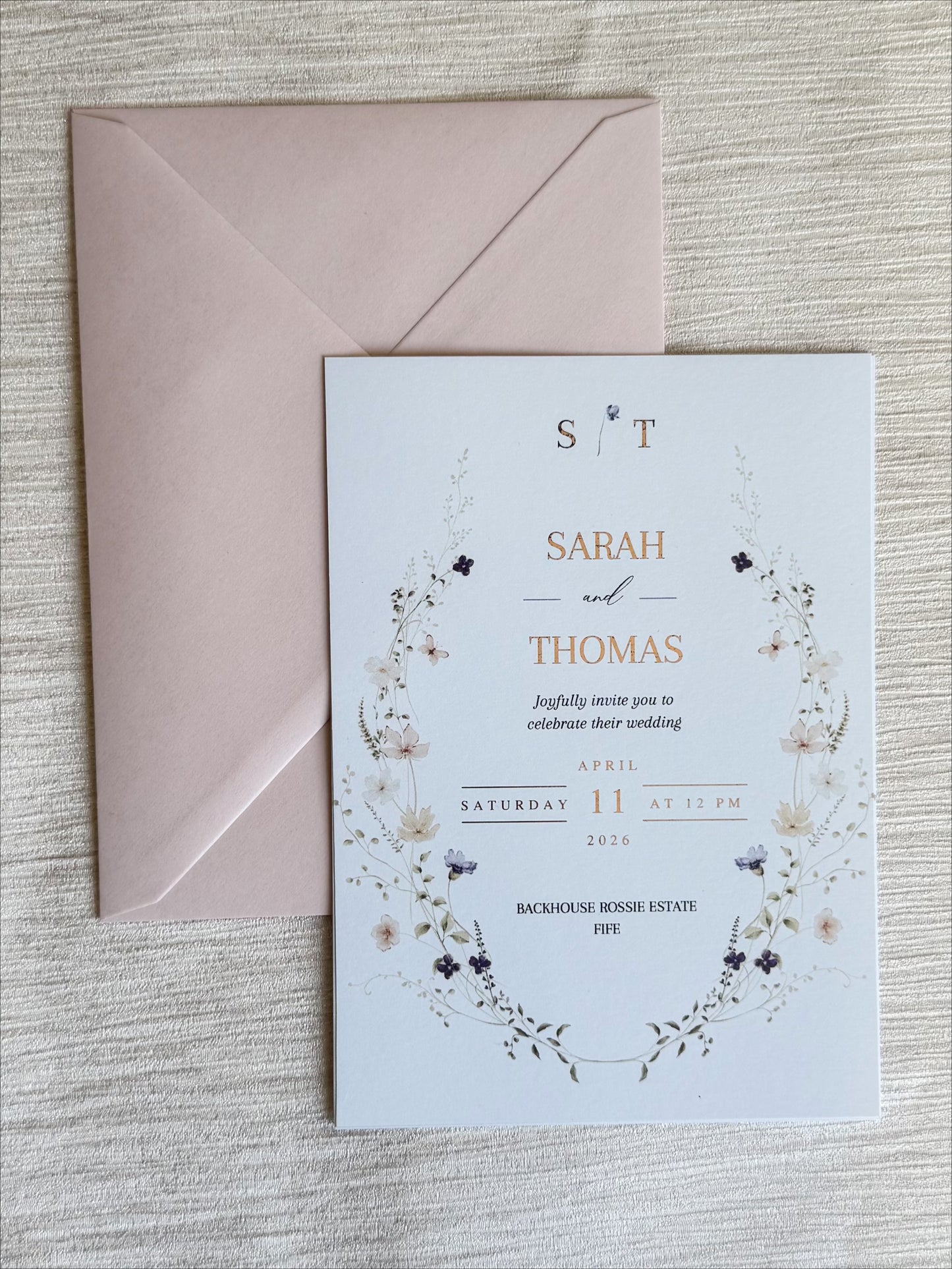 Blooms Floral wreath Wedding Invitation Sample
